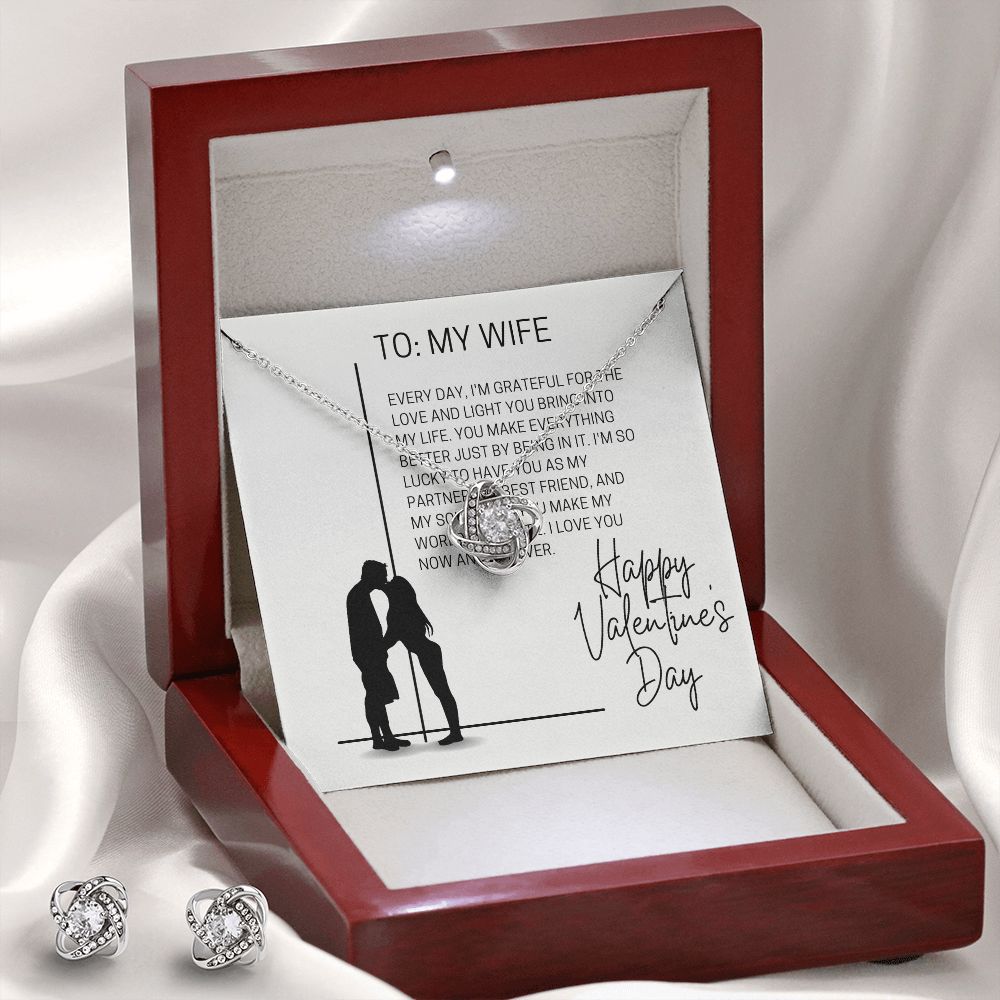 Love Knot Earring & Necklace Set: Every Day I'm Grateful