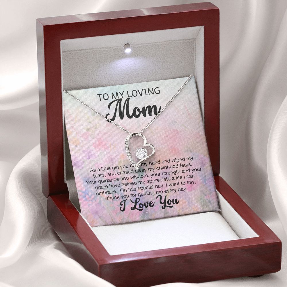 Forever Love Heart Necklace: To My Loving Mom