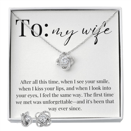 Love Knot Earring & Necklace Set: The First Time We Met Was Unforgettable