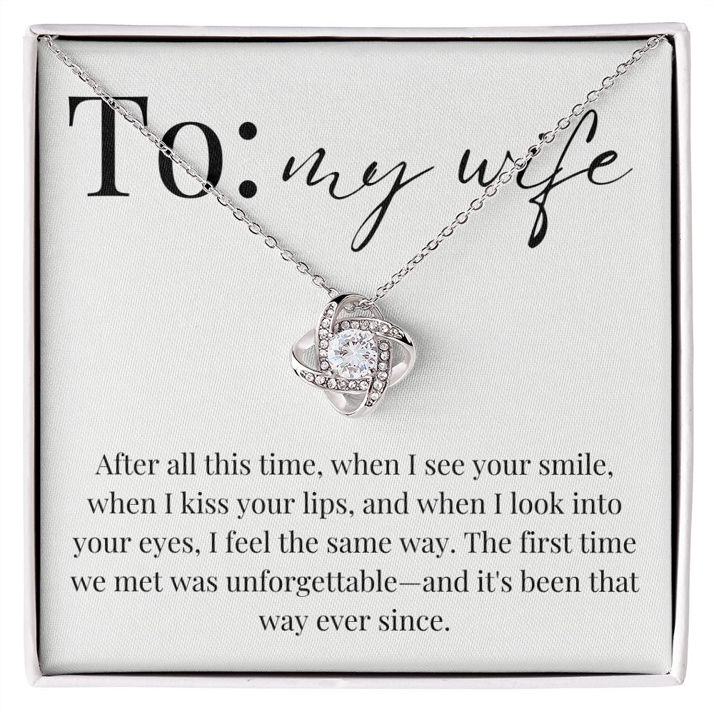 Love Knot Necklace: The First Time We Met Was Unforgettable