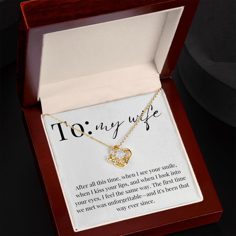Love Knot Necklace: The First Time We Met Was Unforgettable
